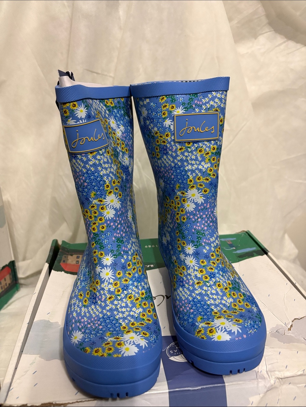 Joules Blue Floral Rain Boots size US 6 NWT